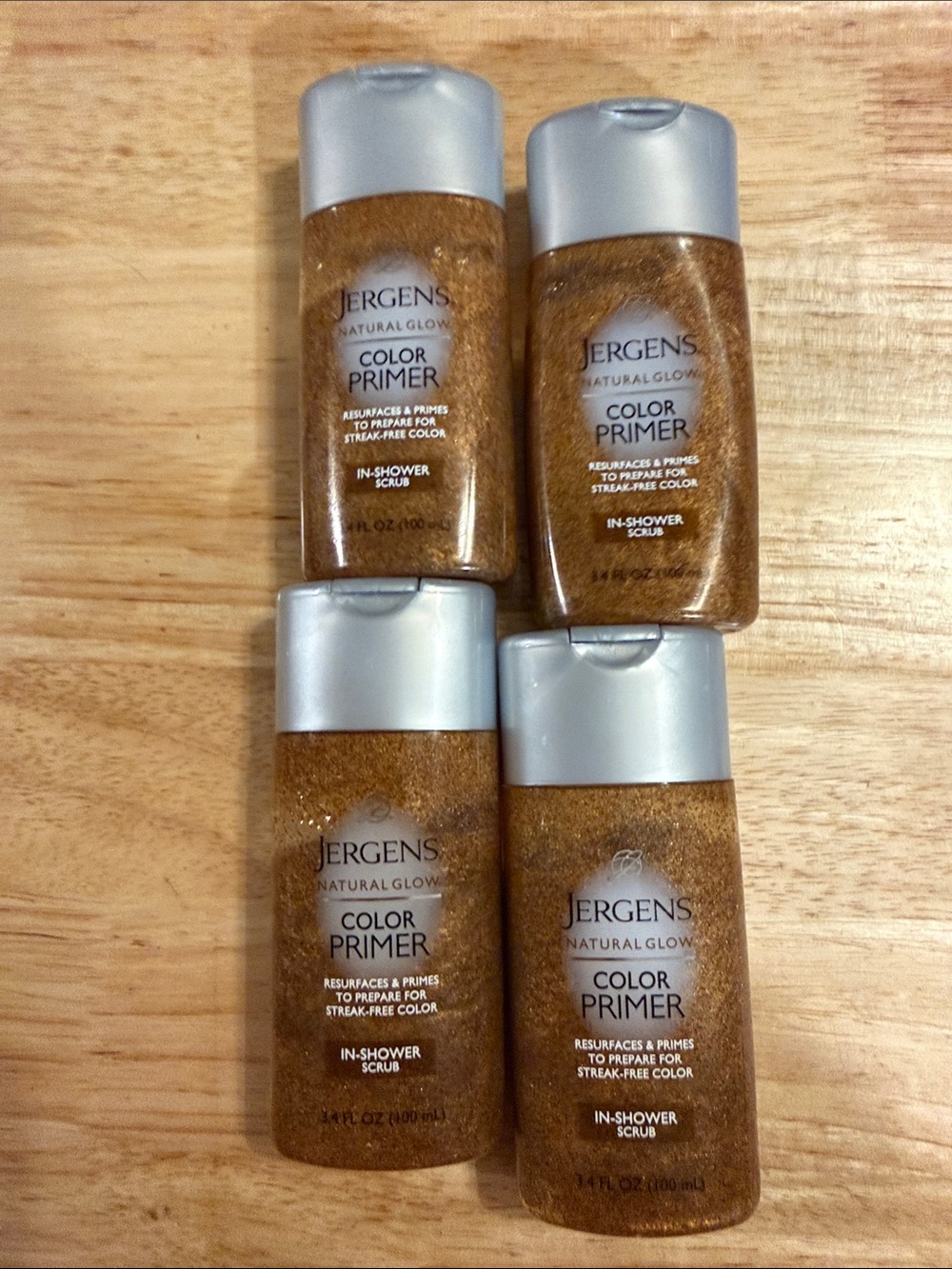 Jergens Natural Glow Color Primer In-Shower Scrub - Gold